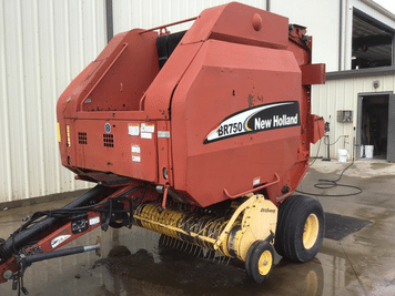 Main image New Holland BR750