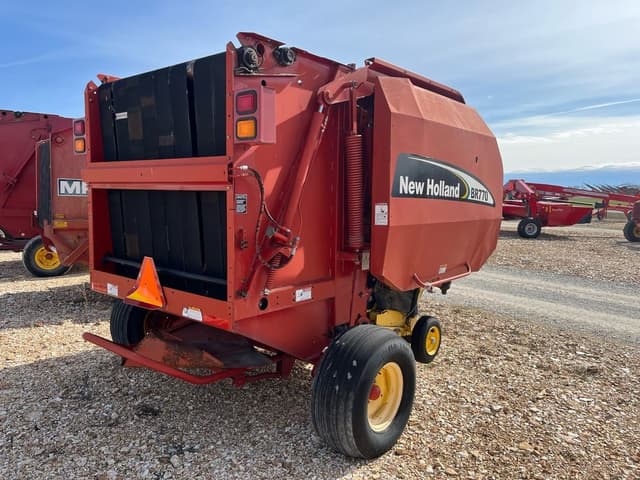Image of New Holland BR770 equipment image 1