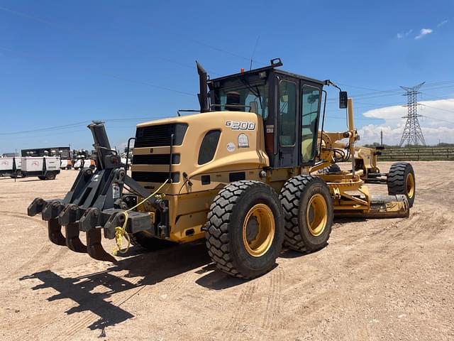 Image of New Holland G200 equipment image 4