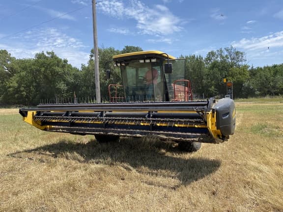Image of New Holland HW320 equipment image 1