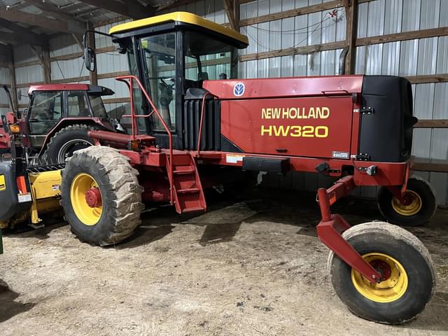 Image of New Holland HW320 equipment image 1