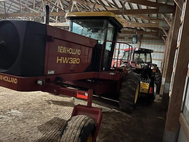 Image of New Holland HW320 equipment image 3