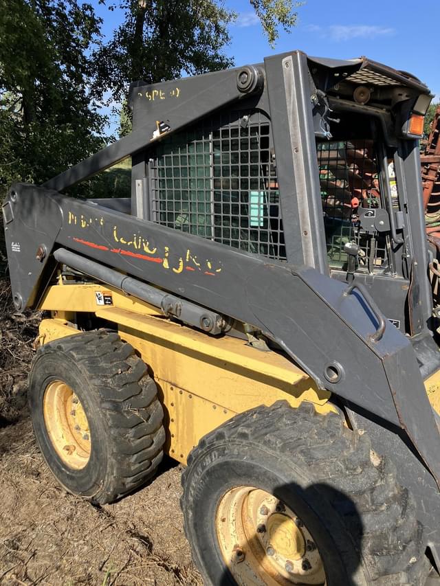 Image of New Holland L180 equipment image 1