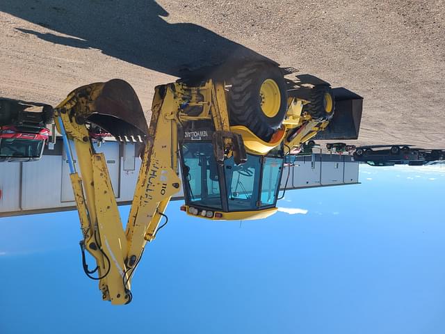 Image of New Holland LB110 equipment image 3