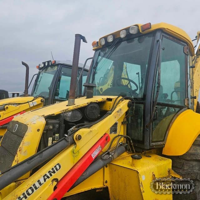 Image of New Holland LB75B equipment image 1