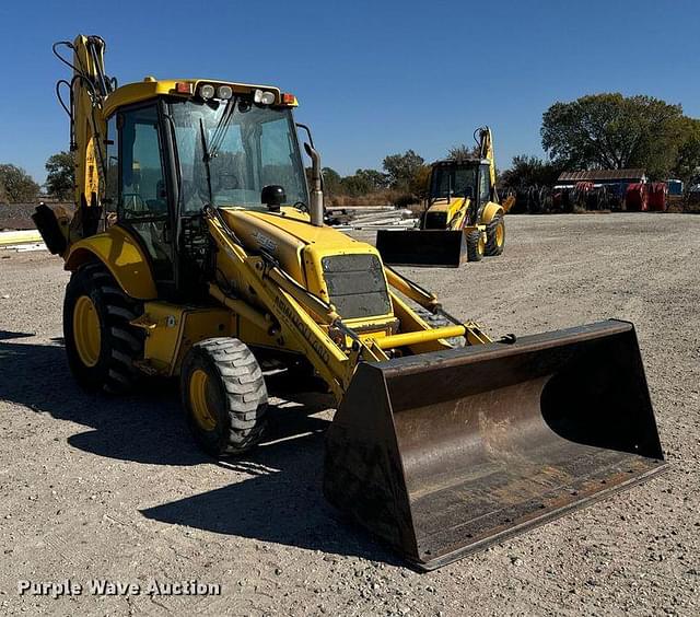 Image of New Holland LB75B equipment image 2