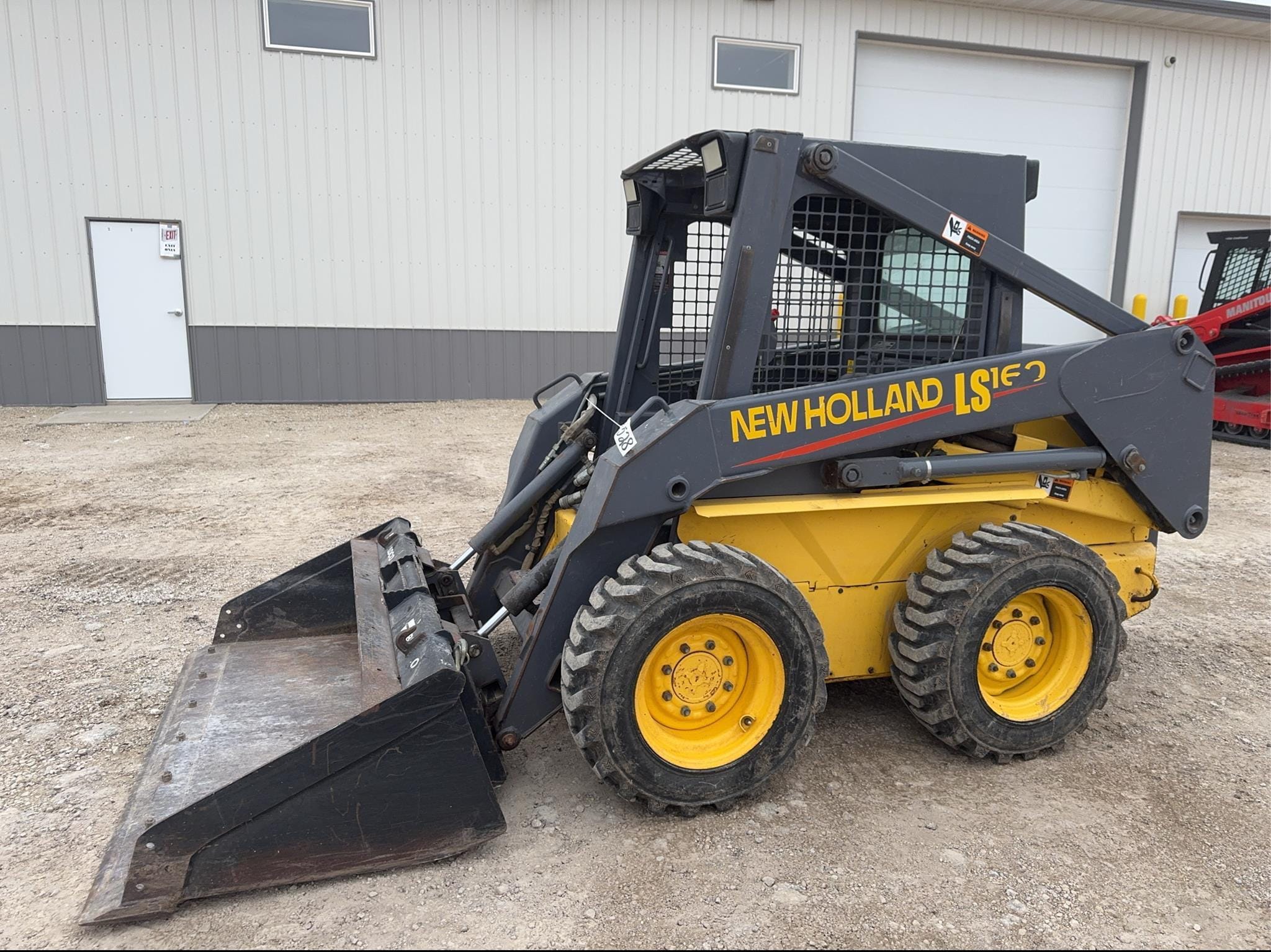 2003 New Holland LS160 Equipment Image0