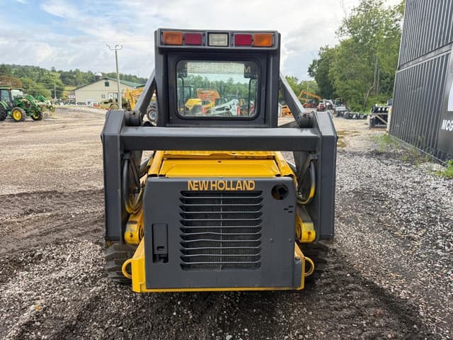 Image of New Holland LS170 equipment image 2