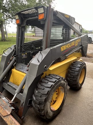 2003 New Holland LS180 Equipment Image0