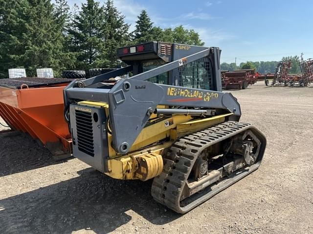 Image of New Holland LS180 equipment image 2
