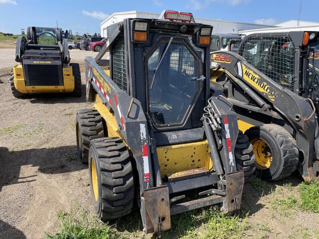 Image of New Holland LS190 equipment image 1