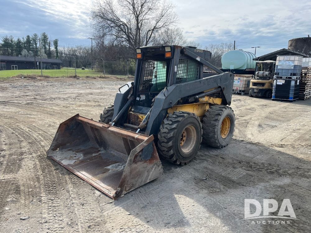 2003 New Holland LS190 Equipment Image0