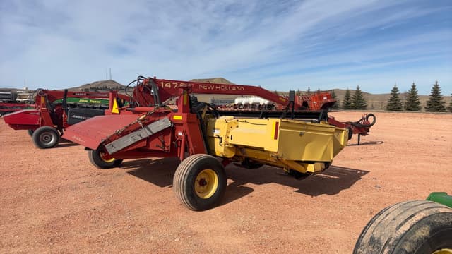 Image of New Holland 1475 equipment image 3