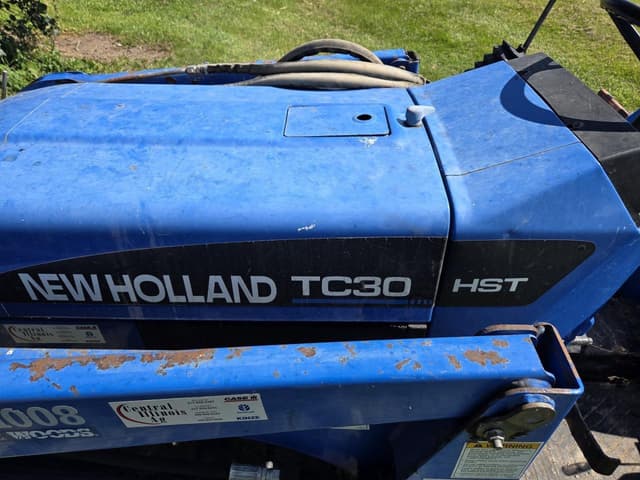 Image of New Holland TC30 equipment image 2