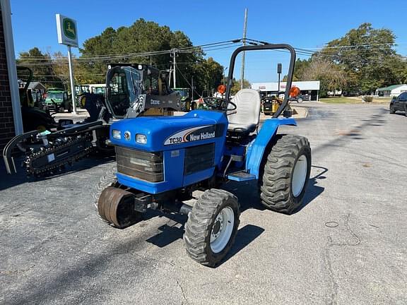 Image of New Holland TC30 equipment image 2