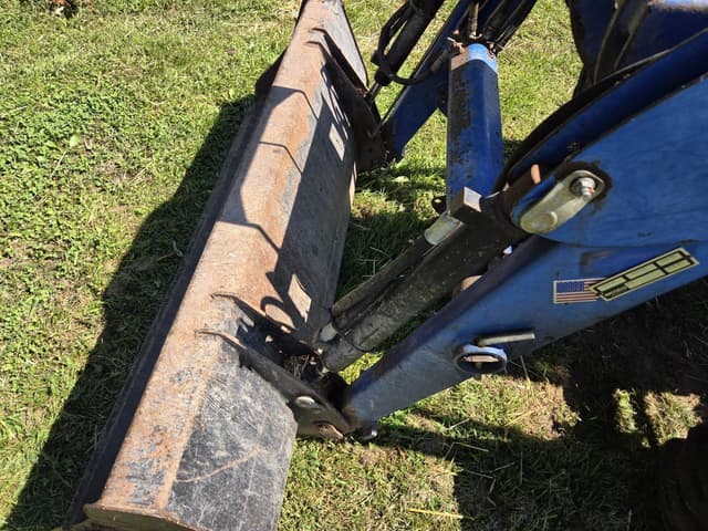 Image of New Holland TC30 equipment image 3