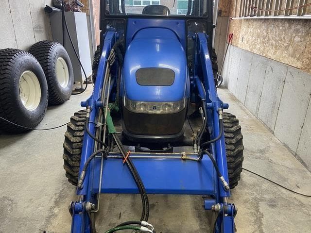 Image of New Holland TC40D equipment image 1