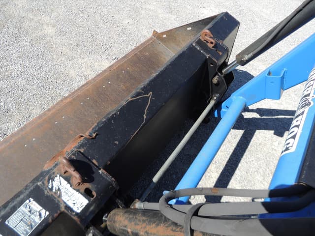 Image of New Holland TL80 equipment image 4