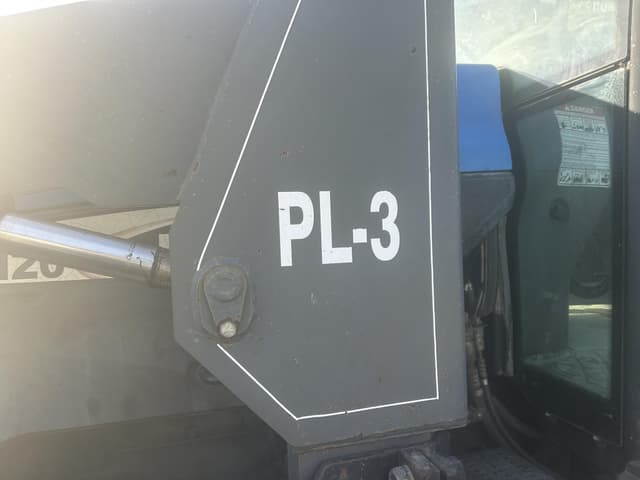 Image of New Holland TM120 equipment image 2