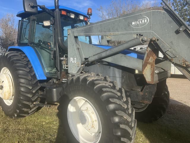 Image of New Holland TM120 equipment image 4