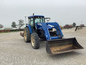 2003 New Holland TM130 Image