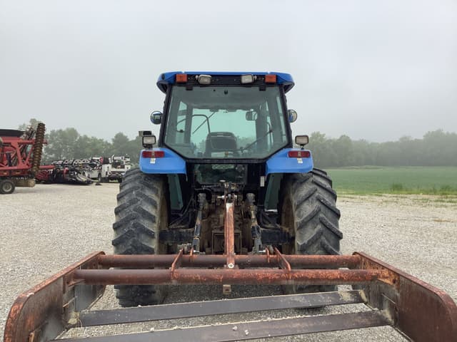 Image of New Holland TM130 equipment image 3