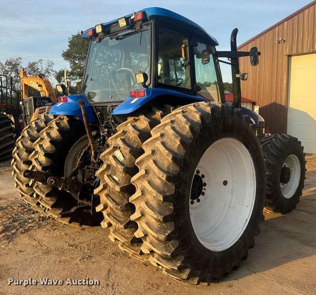 Image of New Holland TM130 equipment image 4