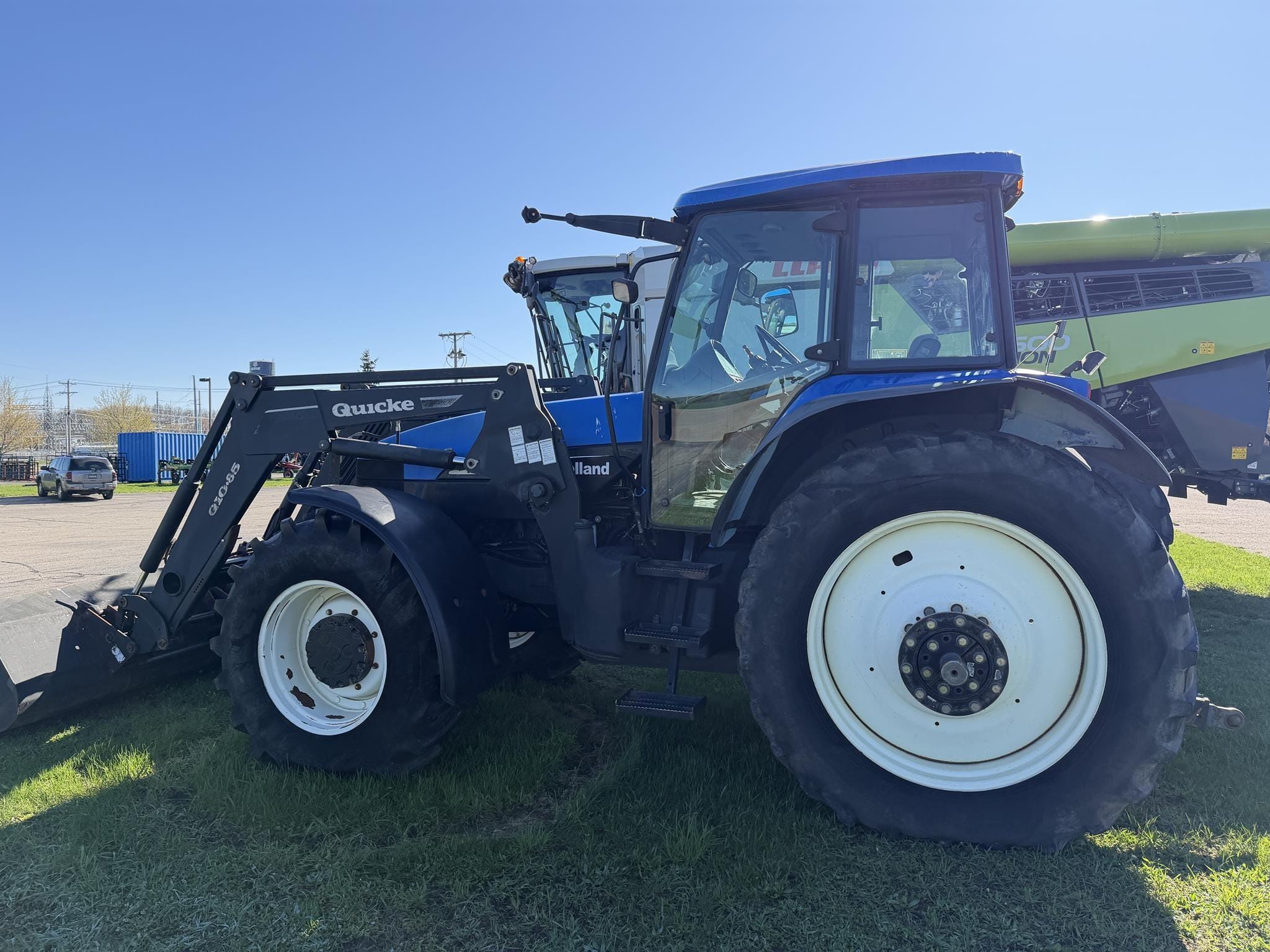 2003 New Holland TM155 Equipment Image0