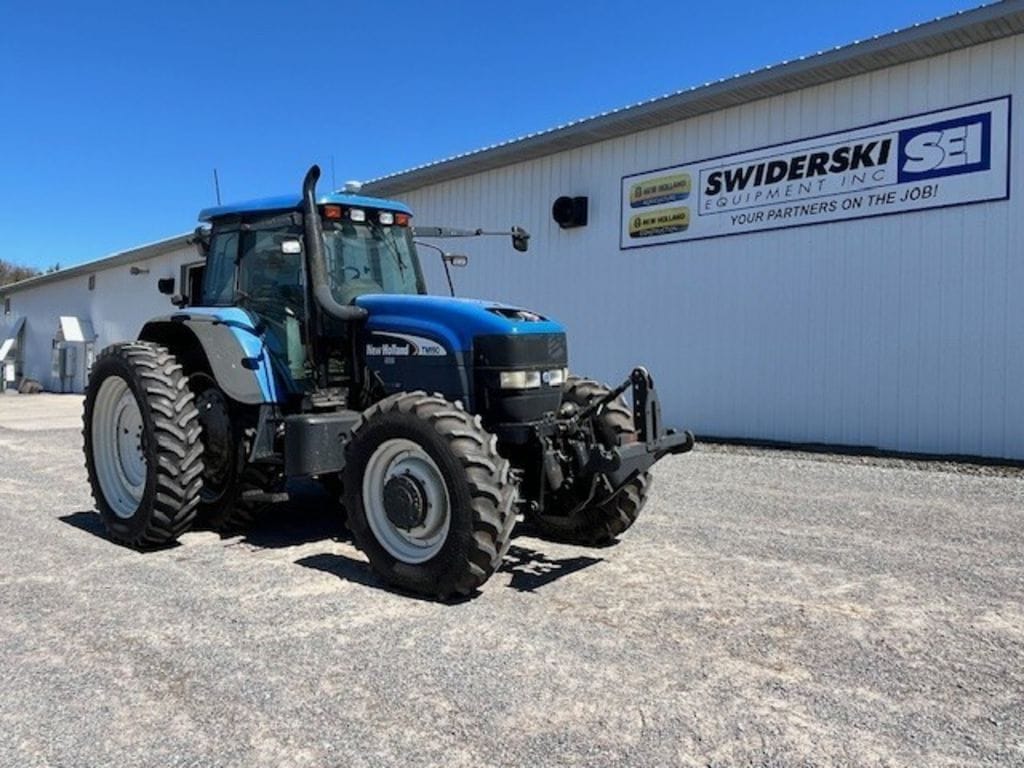 2003 New Holland TM190 Equipment Image0