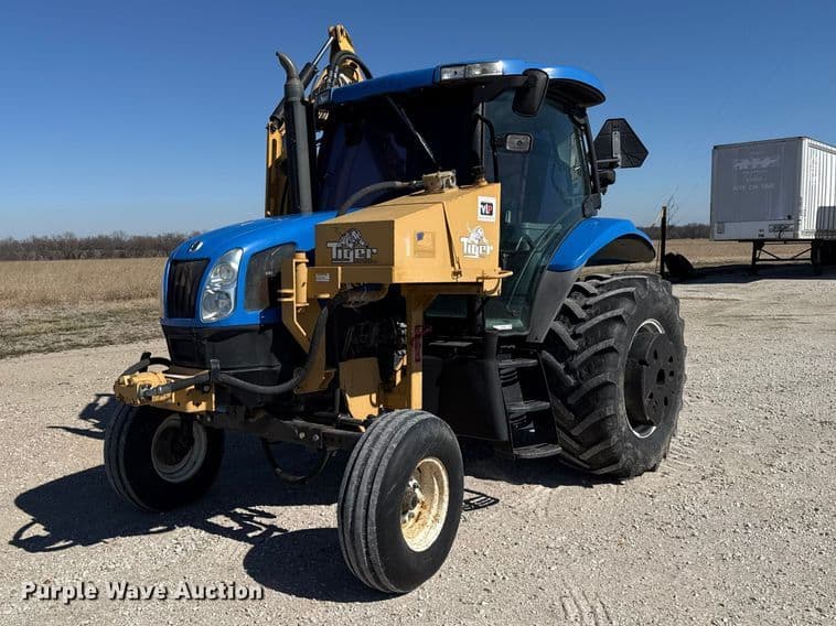 Image of New Holland TS100A Primary image