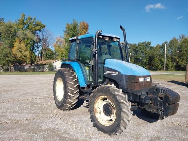 Image of New Holland TS110 equipment image 2