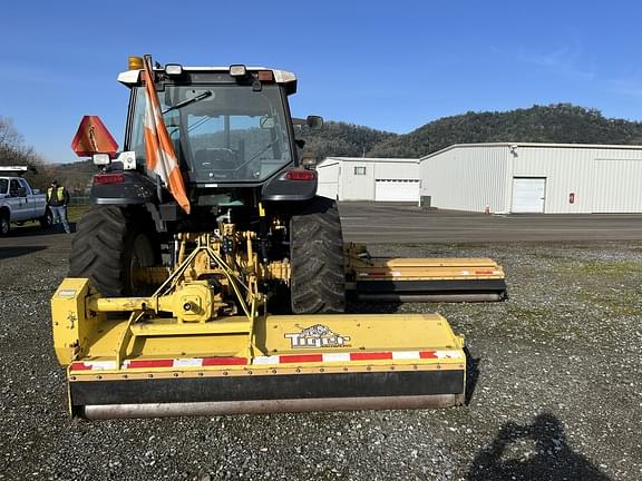 Image of New Holland TS110 equipment image 2