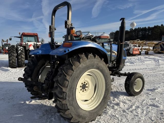 Image of New Holland TS110A equipment image 4