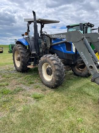 Image of New Holland TS125A equipment image 2