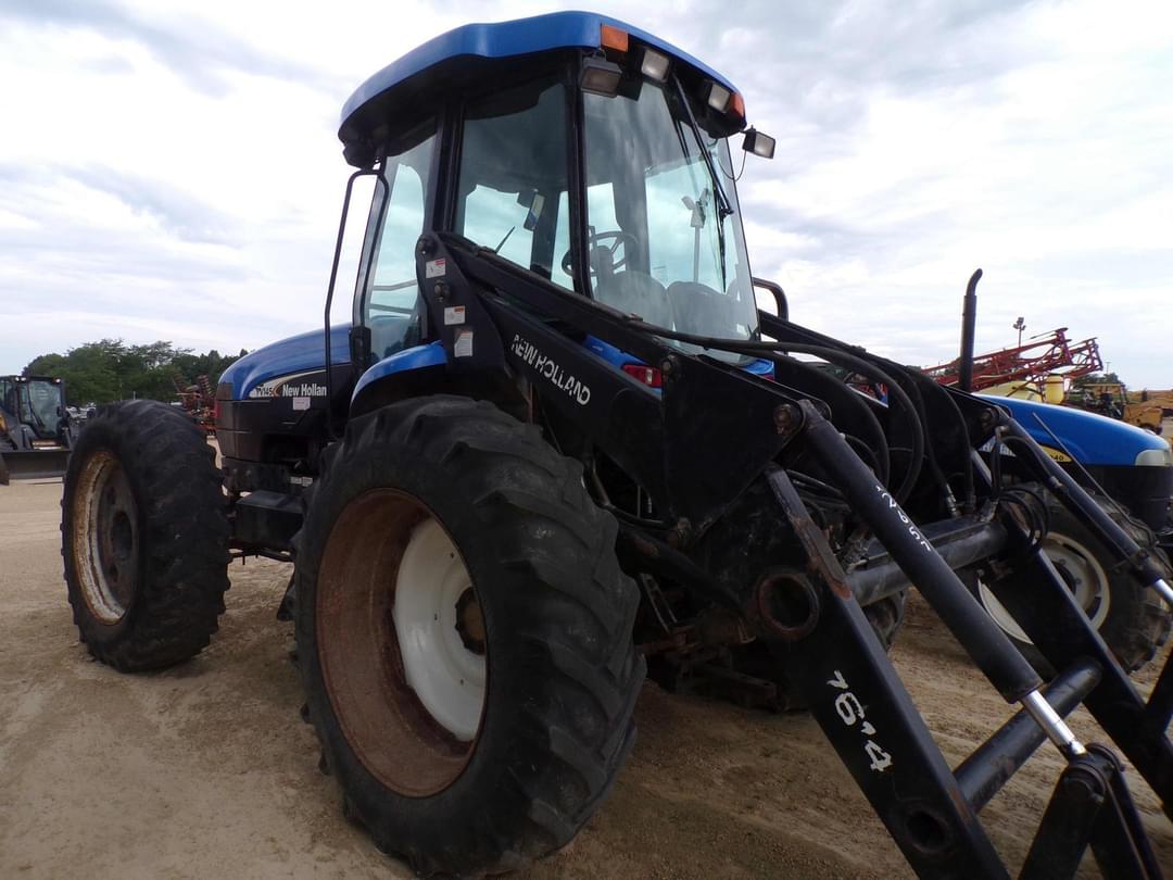 Image of New Holland TV145 Primary image
