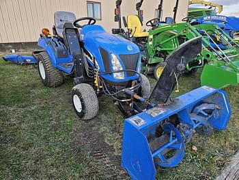 2003 New Holland TZ24DA Equipment Image0