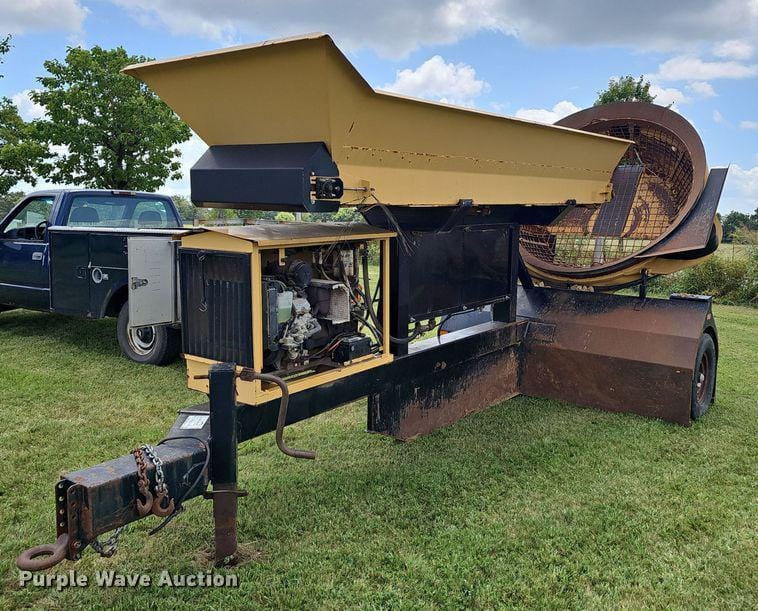 Main image Orbit Screens 63