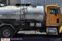 2003 Peterbilt 330 Image