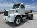 2003 Peterbilt 330 Image