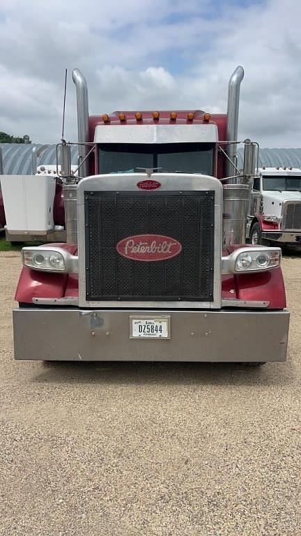 Image of Peterbilt 379EXHD equipment image 2