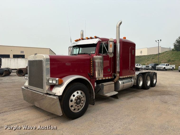 Image of Peterbilt 379 Primary image