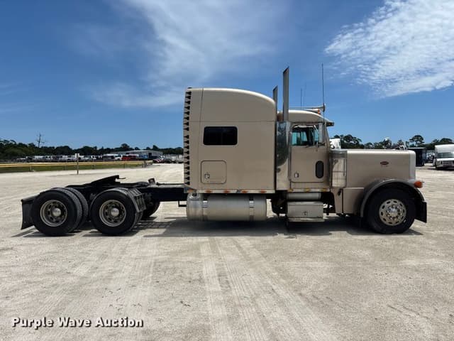 Image of Peterbilt 379 equipment image 3