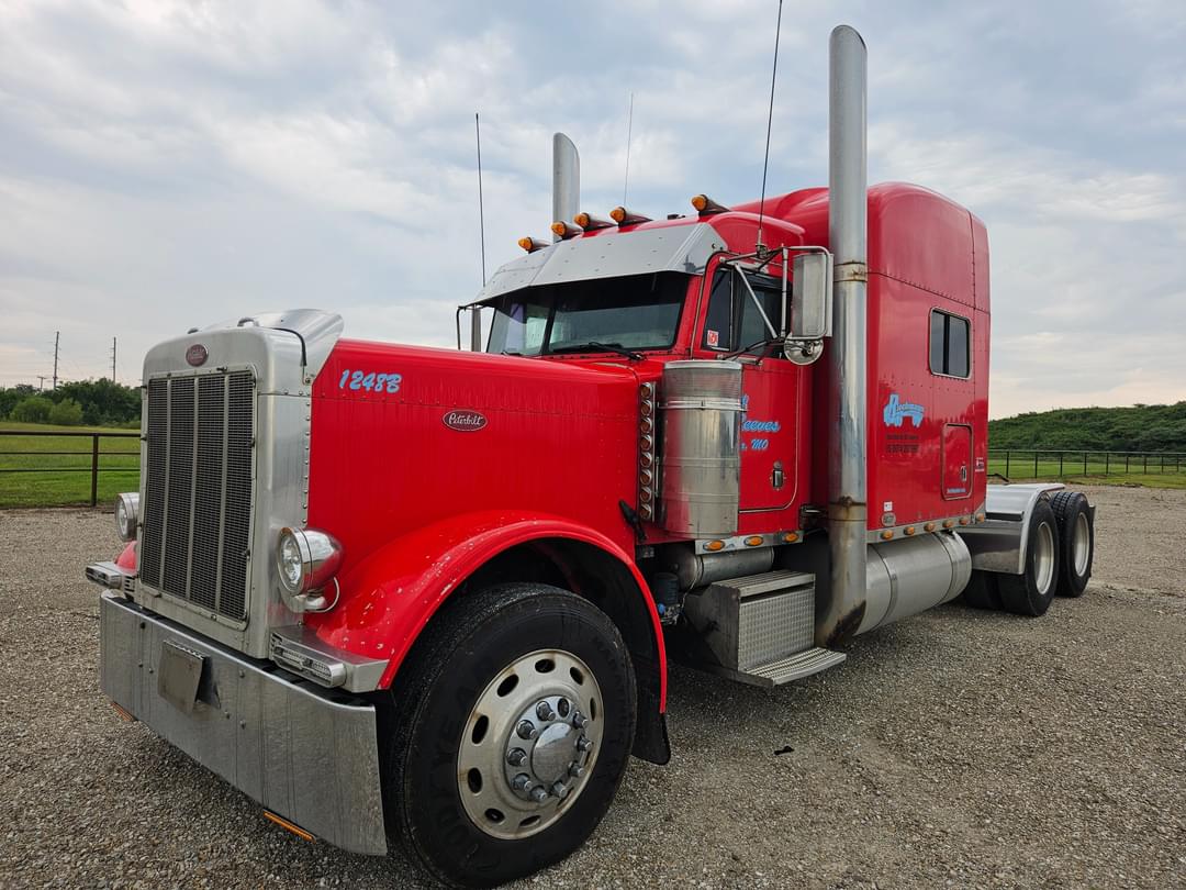 Image of Peterbilt 379 Primary image