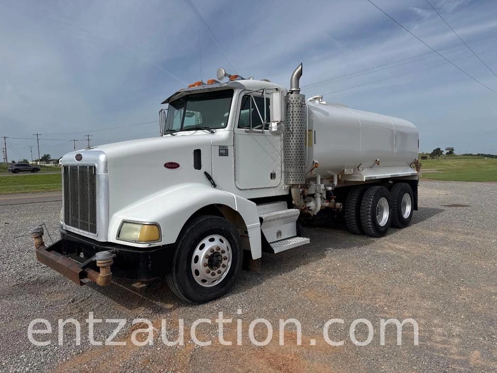 2003 Peterbilt 385 Equipment Image0