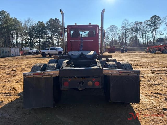 Image of Peterbilt 379 equipment image 3