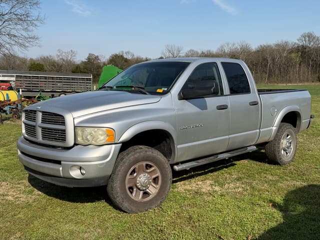 Image of Dodge Ram 2500 equipment image 1