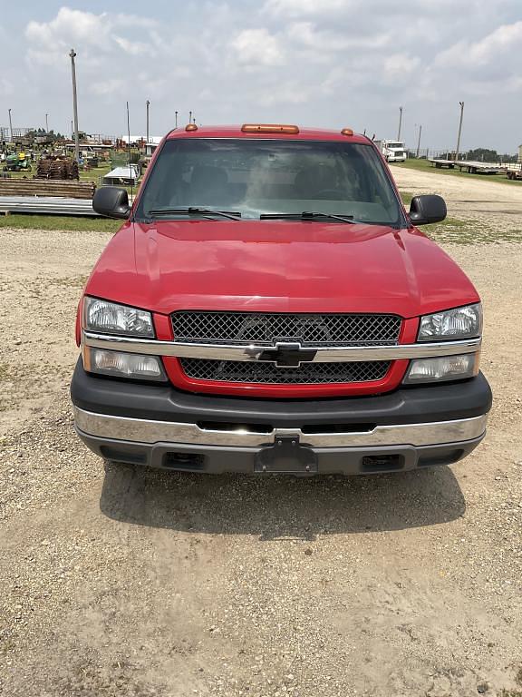 Image of Chevrolet 1500 equipment image 2