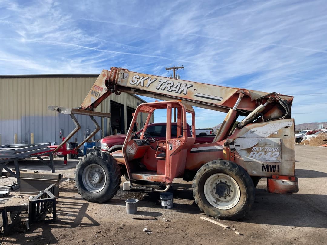 Image of Skytrak 8042 Primary image