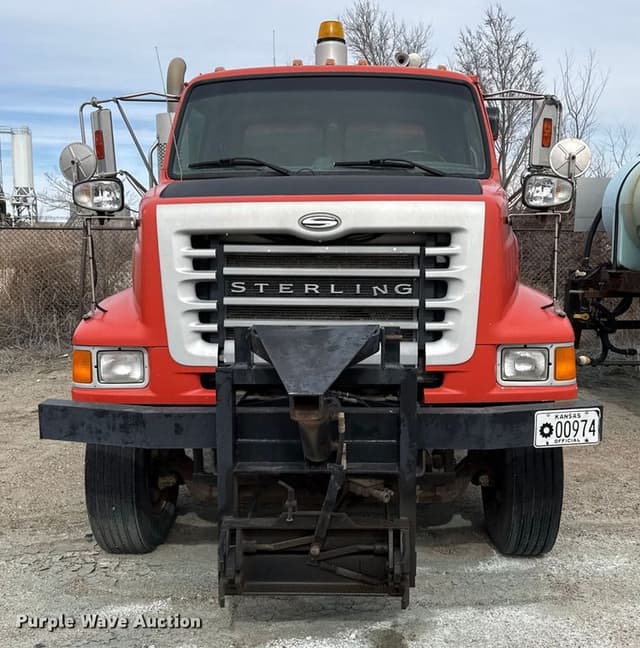 Image of Sterling L7500 equipment image 1