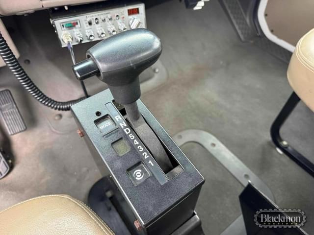 Image of Sterling LT8500 equipment image 4